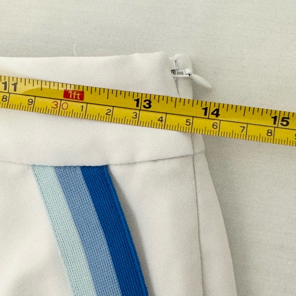 G/FORE Women’s White Golf Skirt Sz 2 - Picture 11 of 12